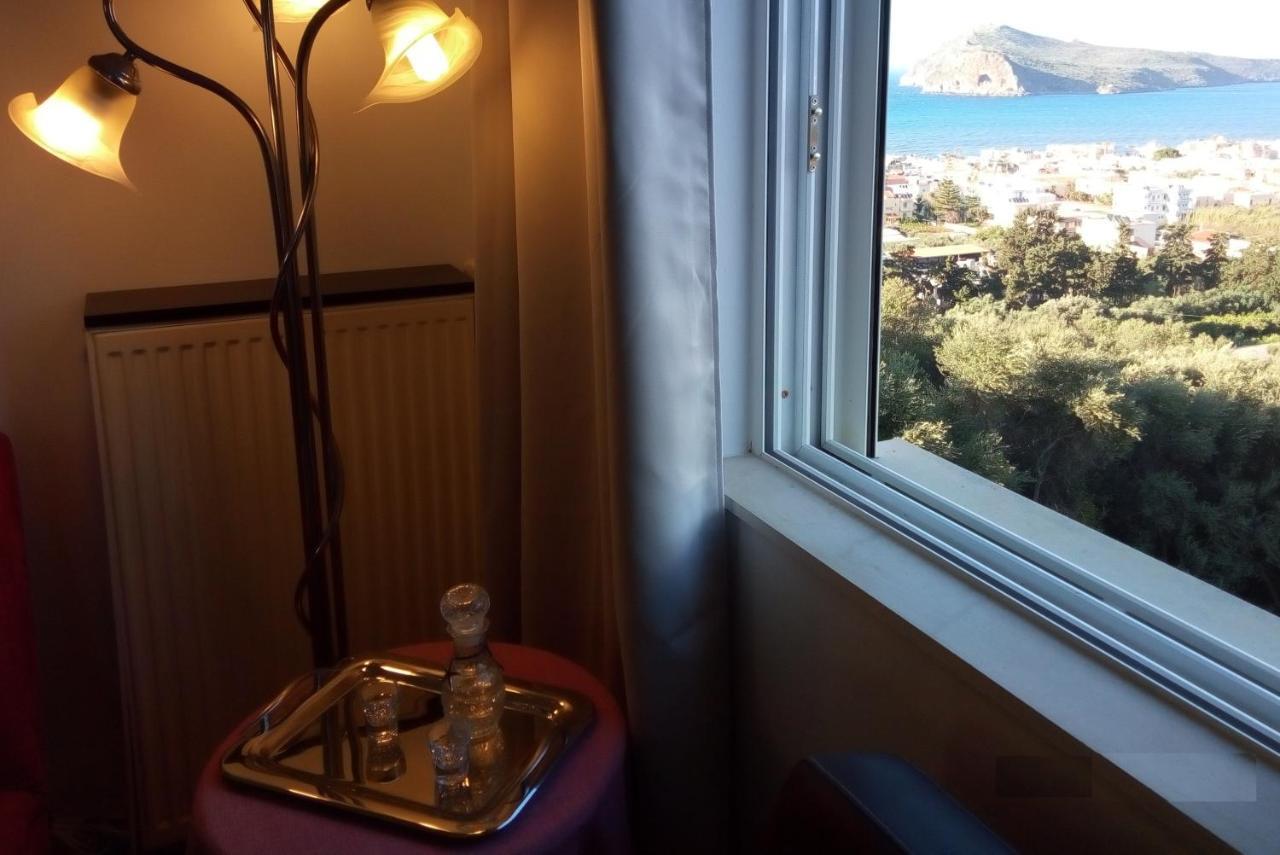 Thea Apartment Agia Marina  Exterior photo